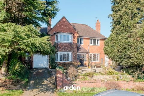 School Road, Rednal B45