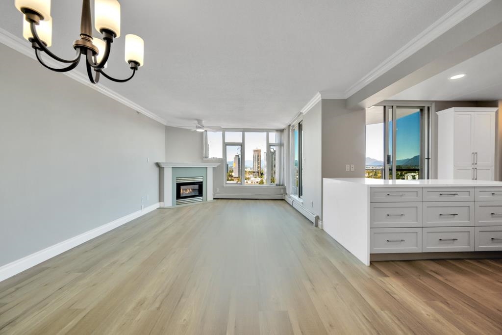 Additional image 3 of 1702-13880 101 Avenue, Surrey, BC, V3T 5T1