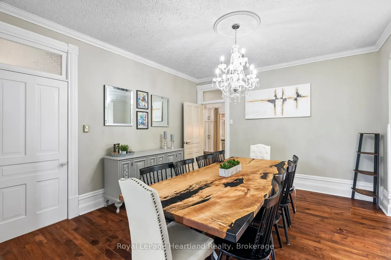 Additional image 7 of 1047 Gibson Street