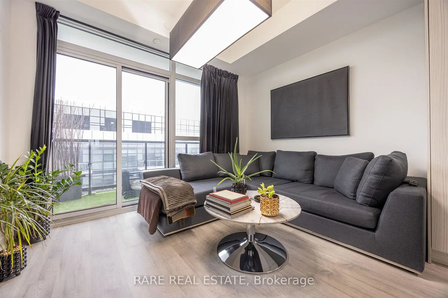 Additional image 5 of 251 Manitoba Street 1209