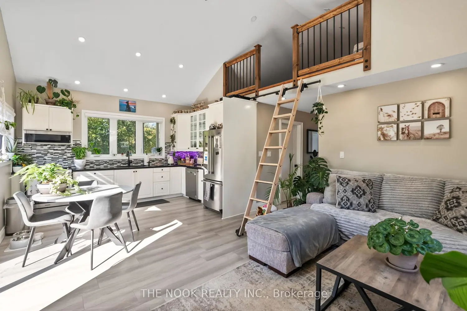 Additional image 6 of 46 Mcguire Beach Road