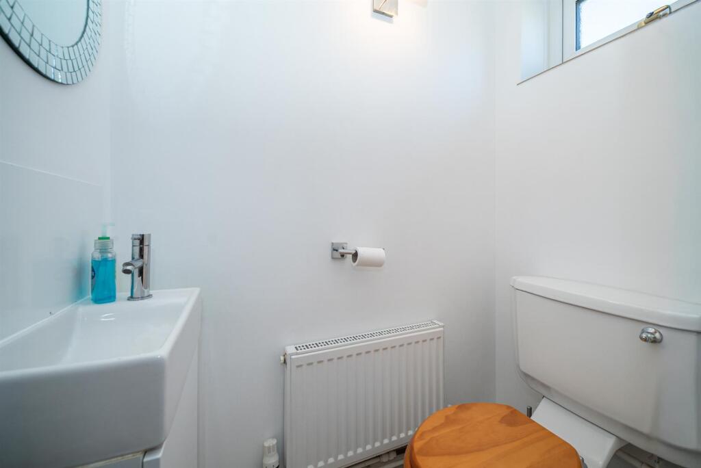 Additional image 11 of Howard Close, St. Albans