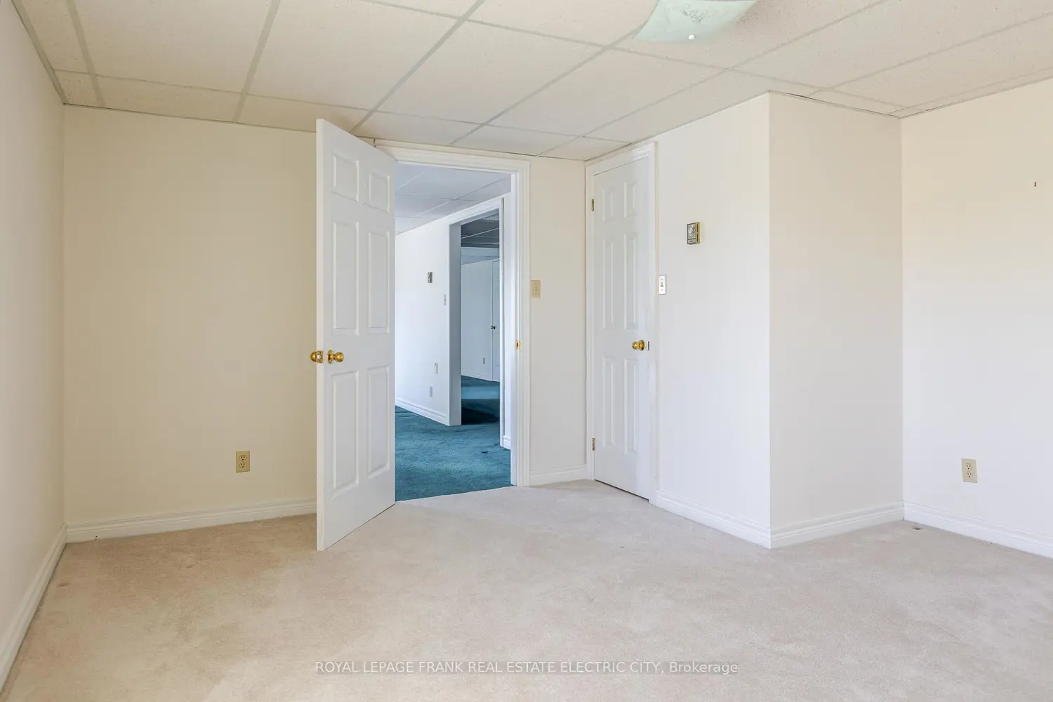 Additional image 18 of 36 Champlain Crescent 30