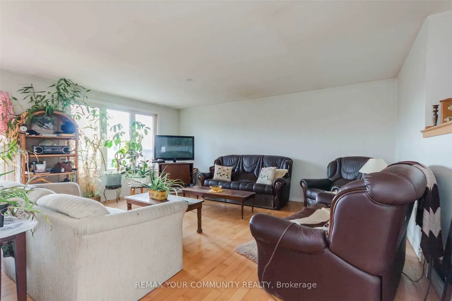 Additional image 16 of 2571 Solina Road