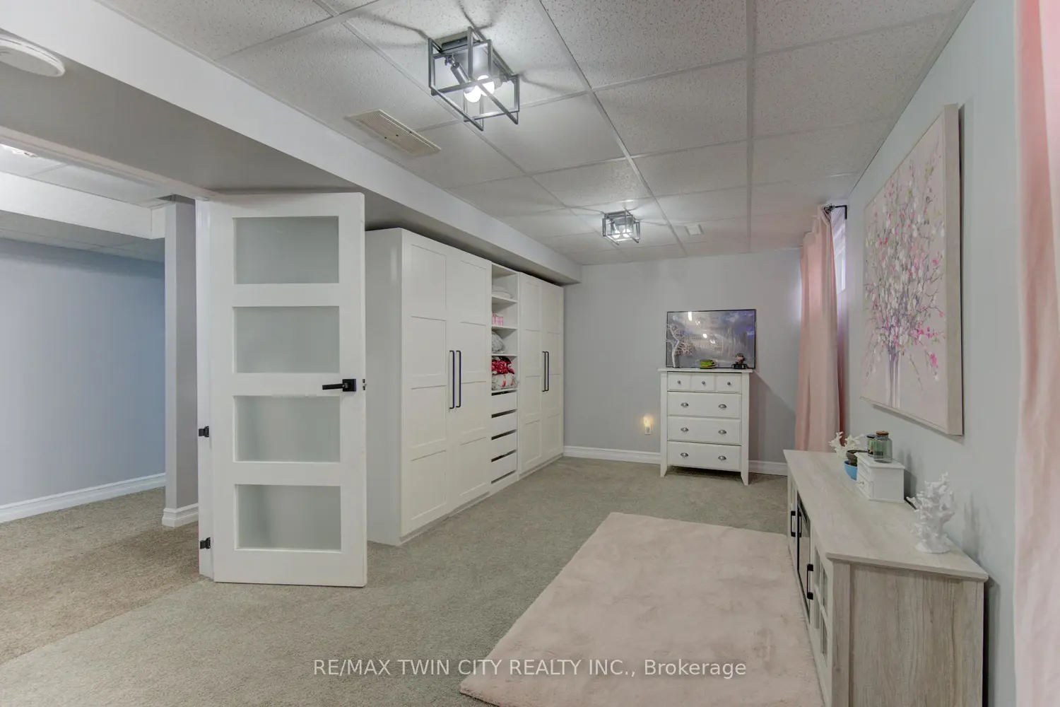 Additional image 19 of 21 West Tree Drive