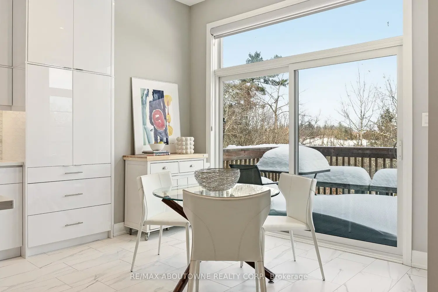 1456 Ford Strathy Crescent photo 4