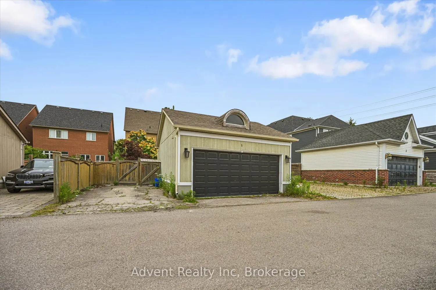 Additional image 20 of 5 Angus Glen Boulevard