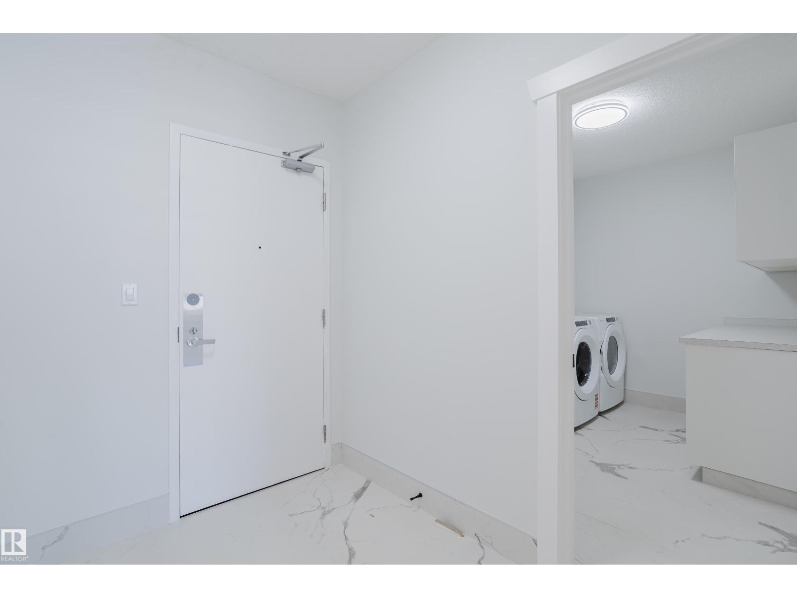 Additional image 3 of 703-9919 105 Street NW, Edmonton, AB, T5K1B1