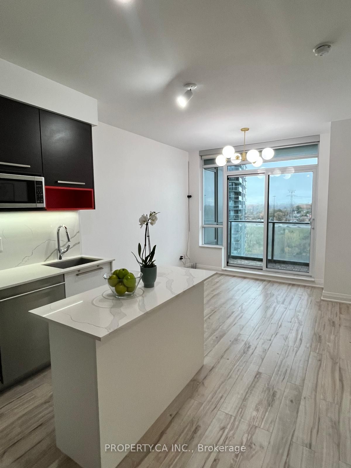 Additional image 3 of 1207-36 Park Lawn Road, Toronto, ON, M8Y 3H8