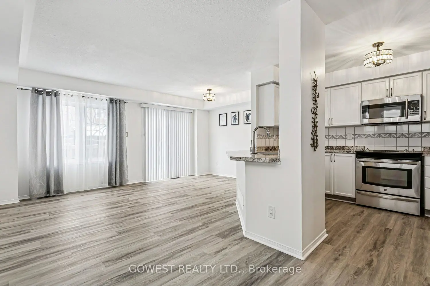 Additional image 9 of 3150 Erin Centre Boulevard 14