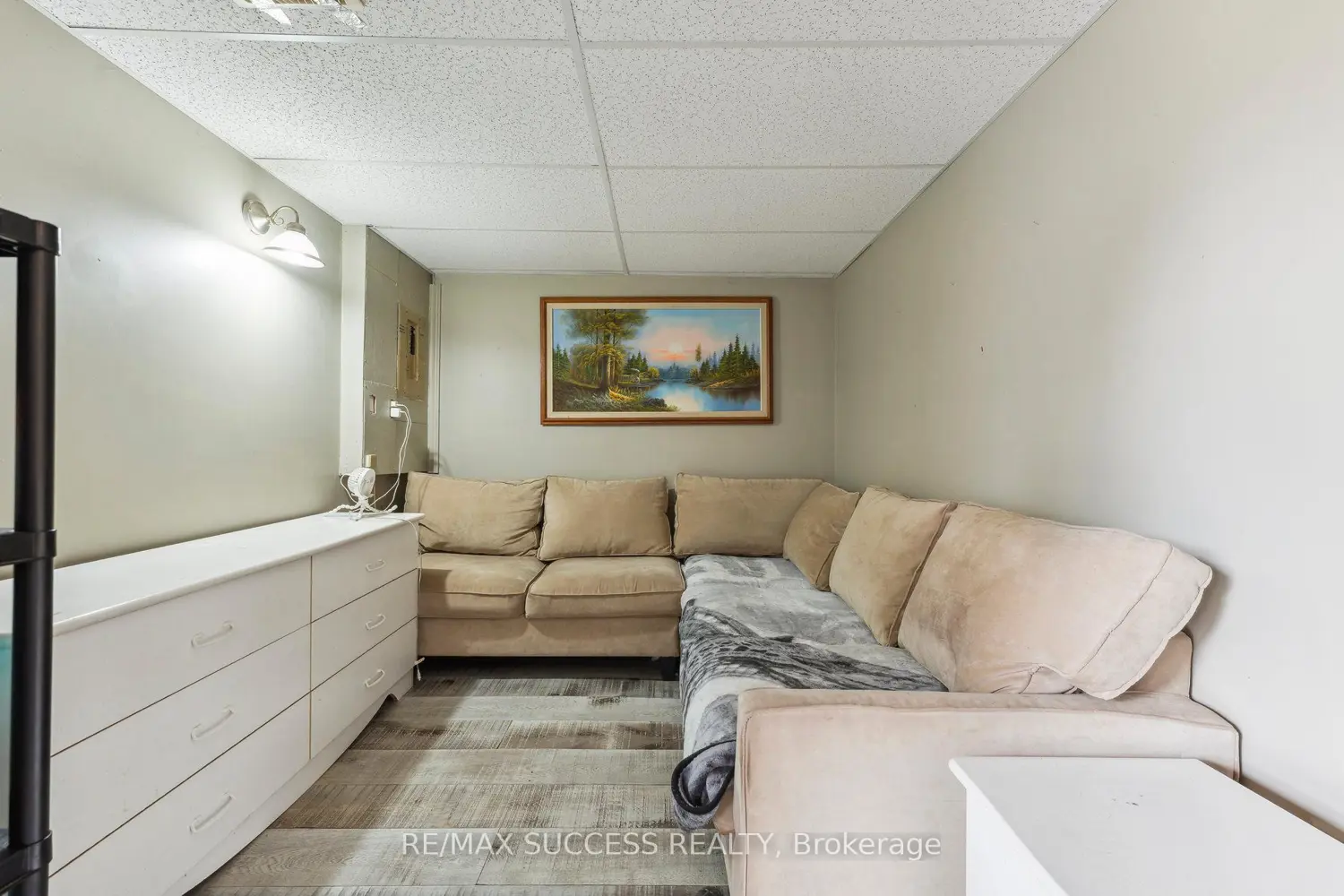 Additional image 16 of 82 Lynden Circle