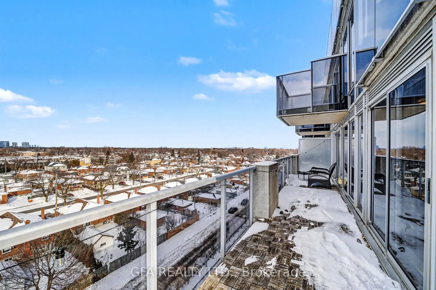 Additional image 15 of 1040 The Queensway Street 720