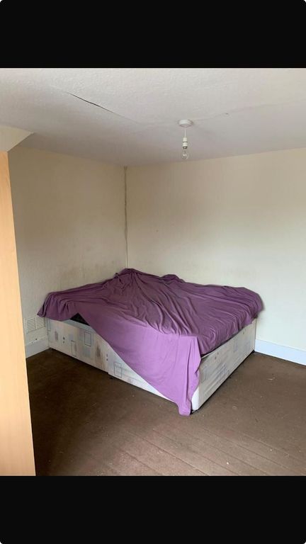 Additional image 10 of 2 bed flat for sale49E Longrow, Campbeltown, Argyll And Bute PA28