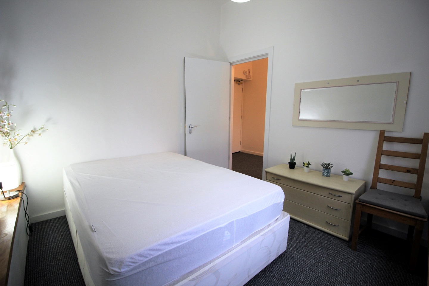 Additional image 5 of Studio Flat, Kennington Lane, SE11, N1 7GU