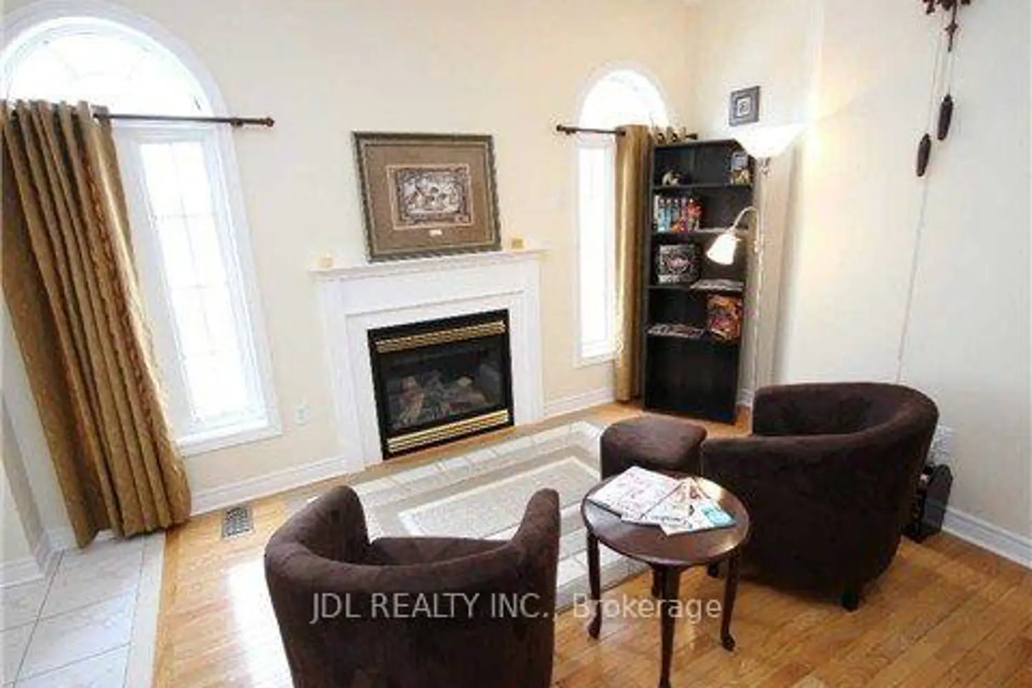 Additional image 6 of 1919 Bur Oak Avenue