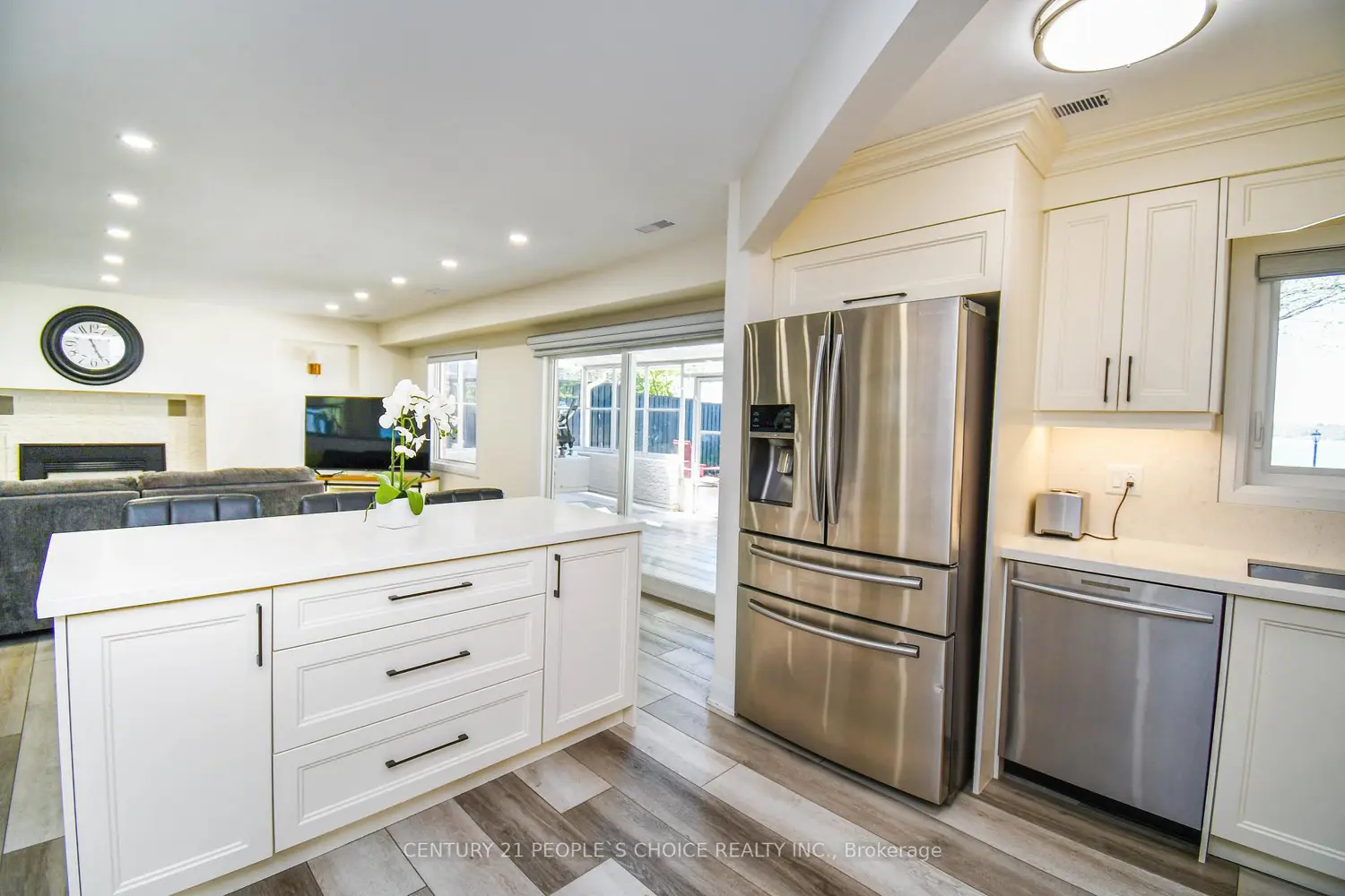 Additional image 13 of 694 Broadview Avenue