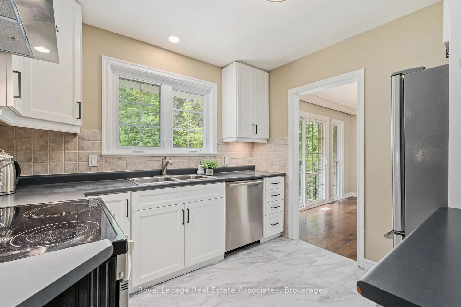 Additional image 7 of 112 Park Street