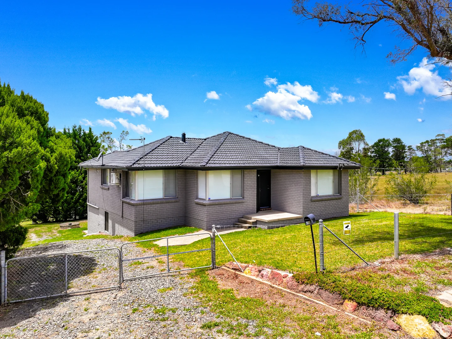 Additional image 4 of 450 Montpelier Drive, The Oaks NSW 2570