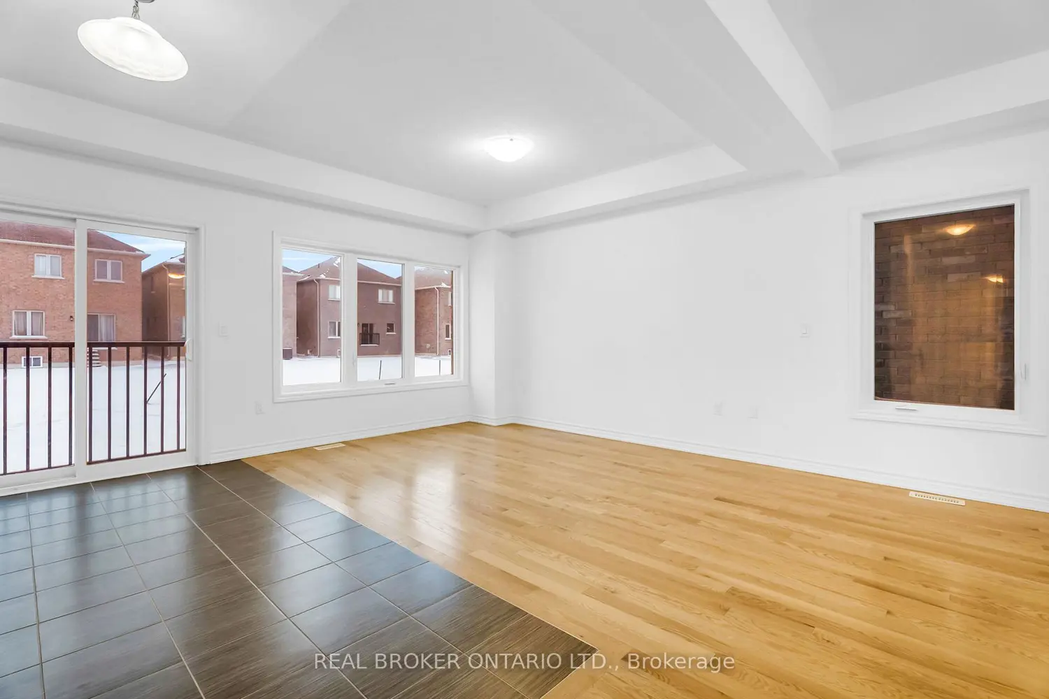 Additional image 6 of 398 Vandusen Avenue