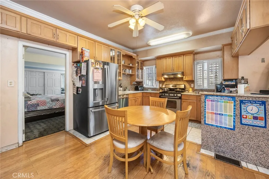 Additional image 104 of 451 E Vernon Ave, Los Angeles, CA 90011