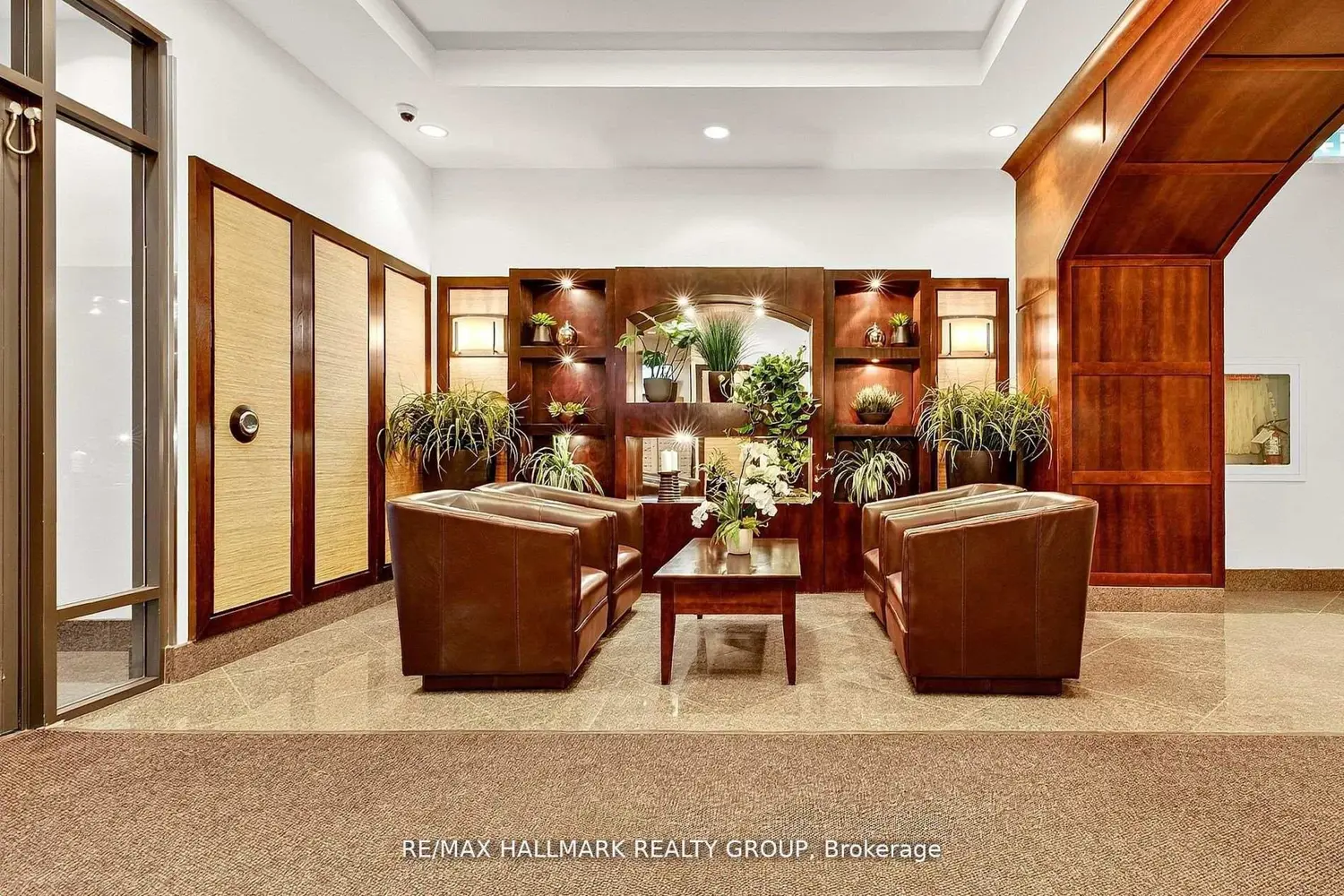 200 Besserer Street 1206 photo 2