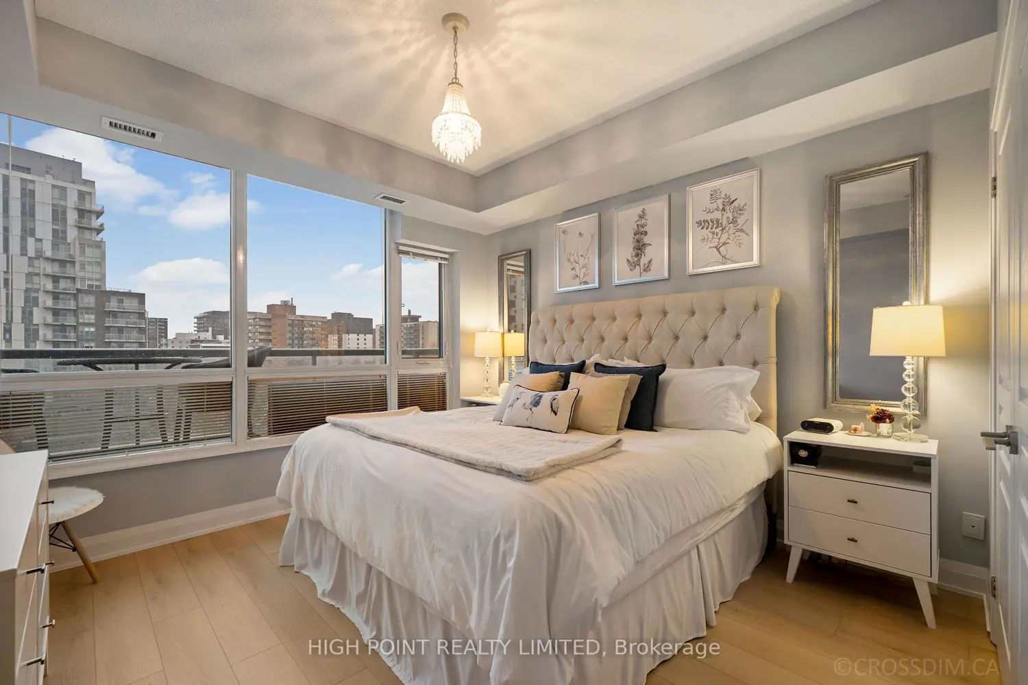 Additional image 12 of 1 Hurontario Street 610