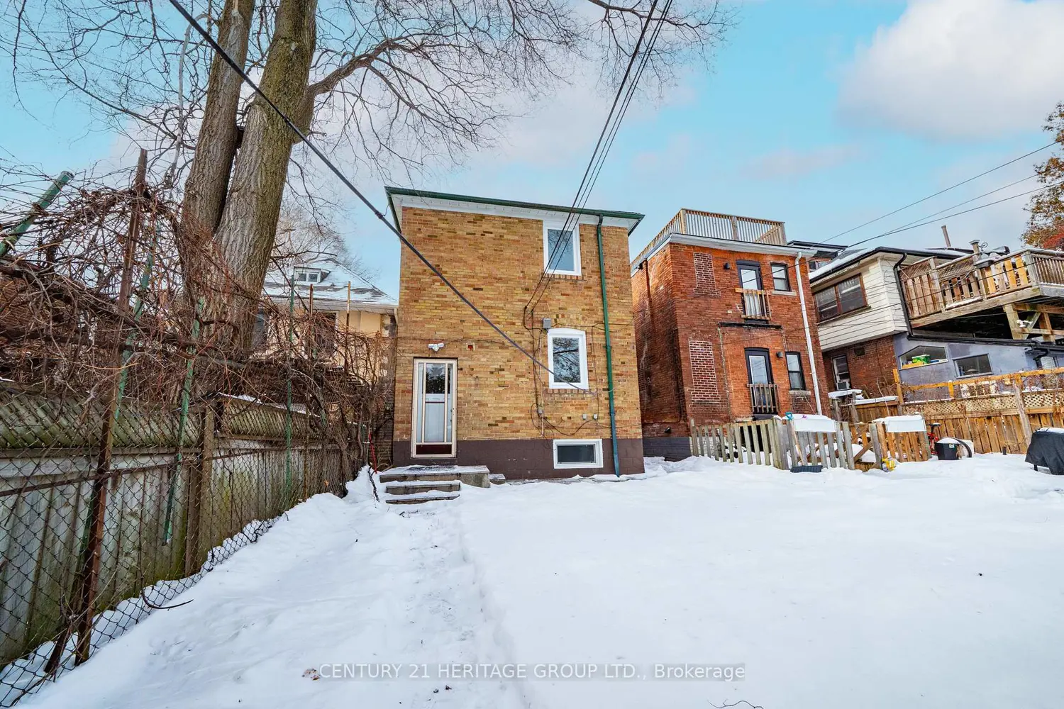 Additional image 16 of 215 Keele Street