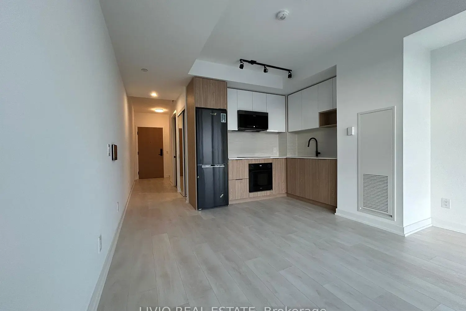 Additional image 7 of 5 Defries Street 513
