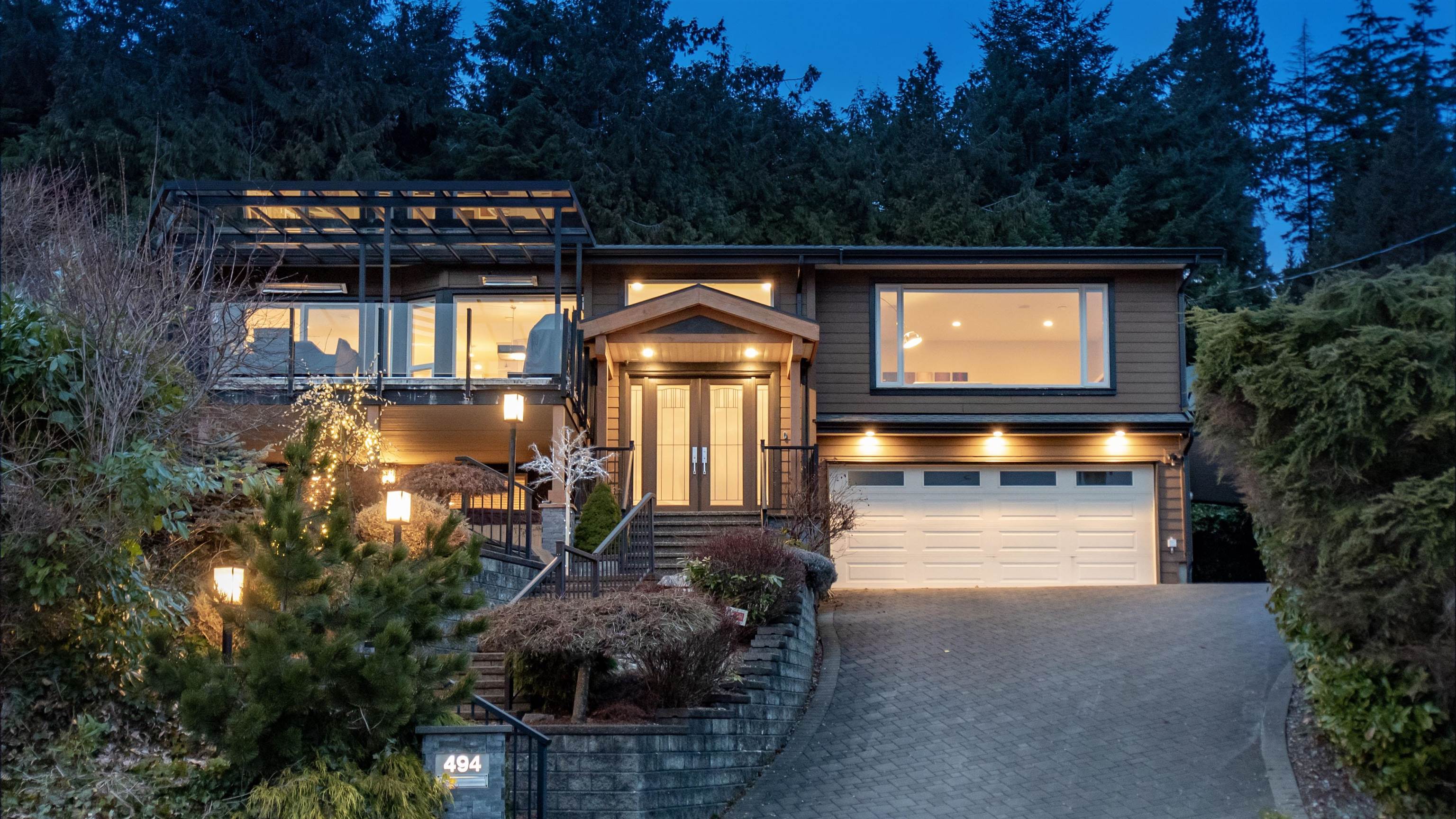 494 Craigmohr Drive, West Vancouver, BC, V7S 1W6