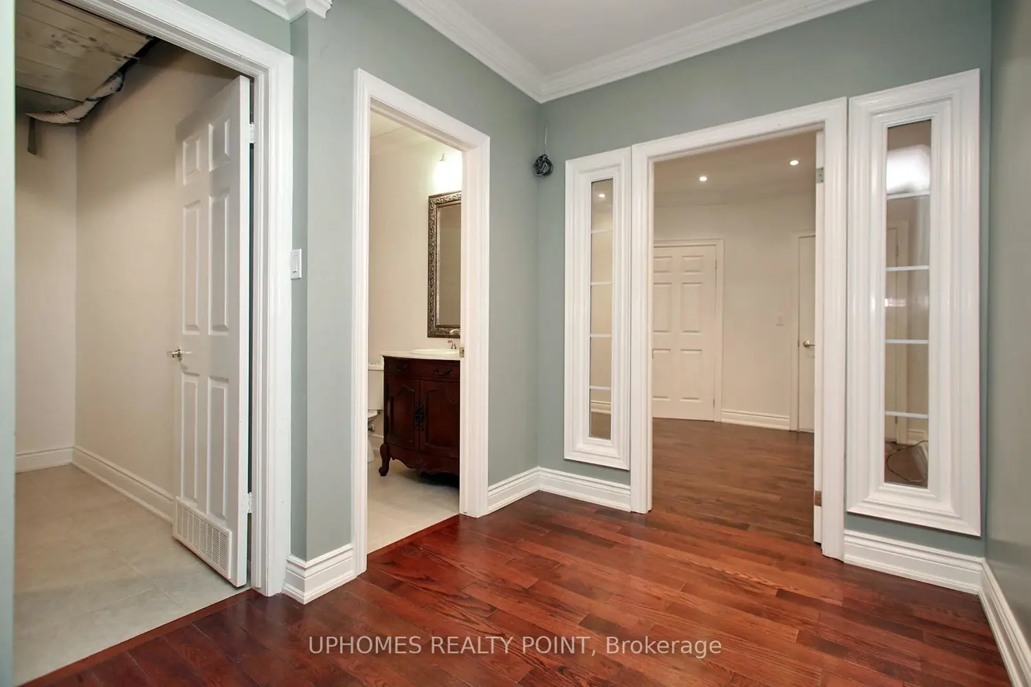 Additional image 15 of 549 Renshaw Court