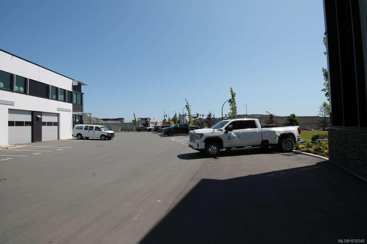 203-832 Mccallum Road, Langford, BC, V9B 7A8