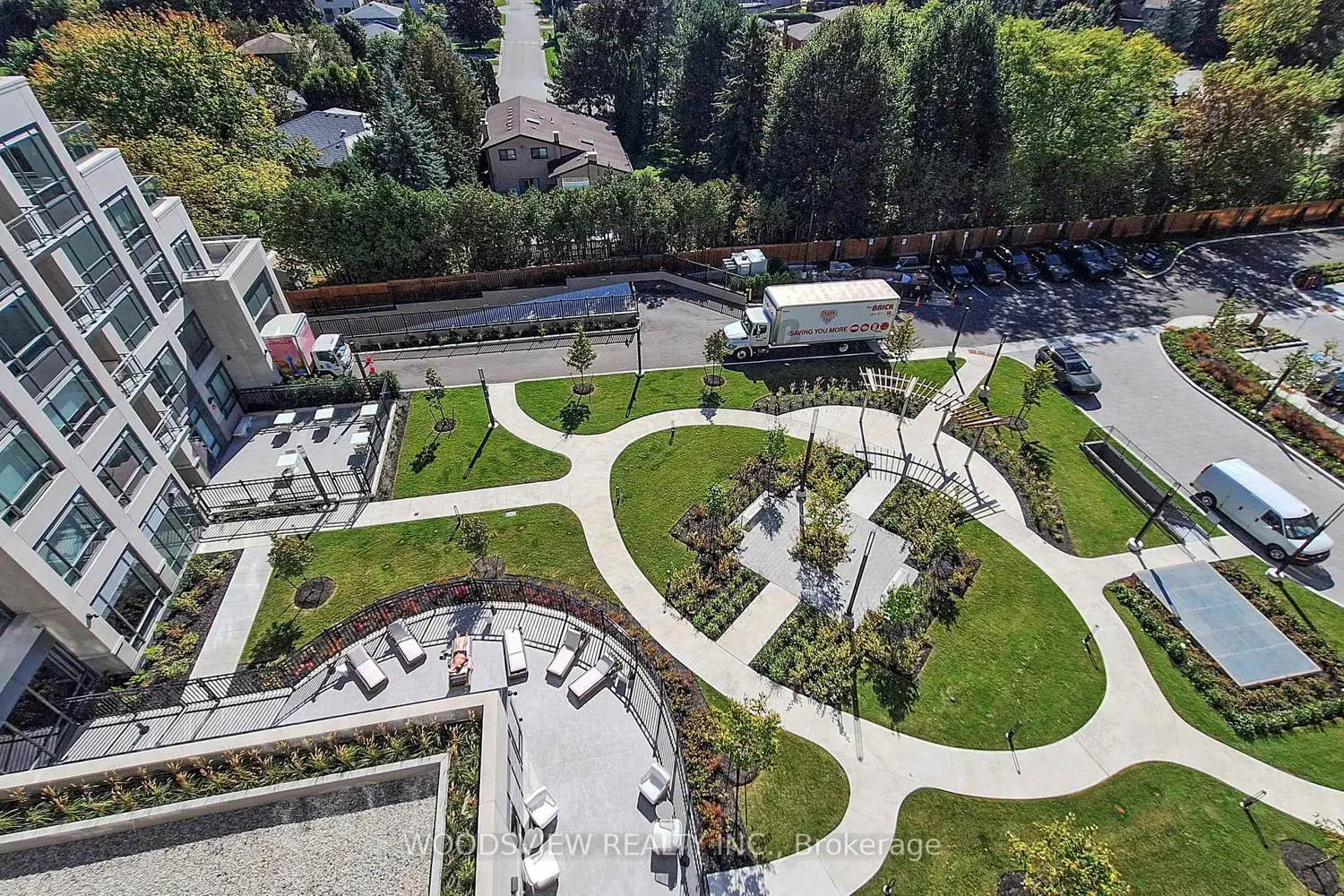 Additional image 17 of 2075 King Road 533