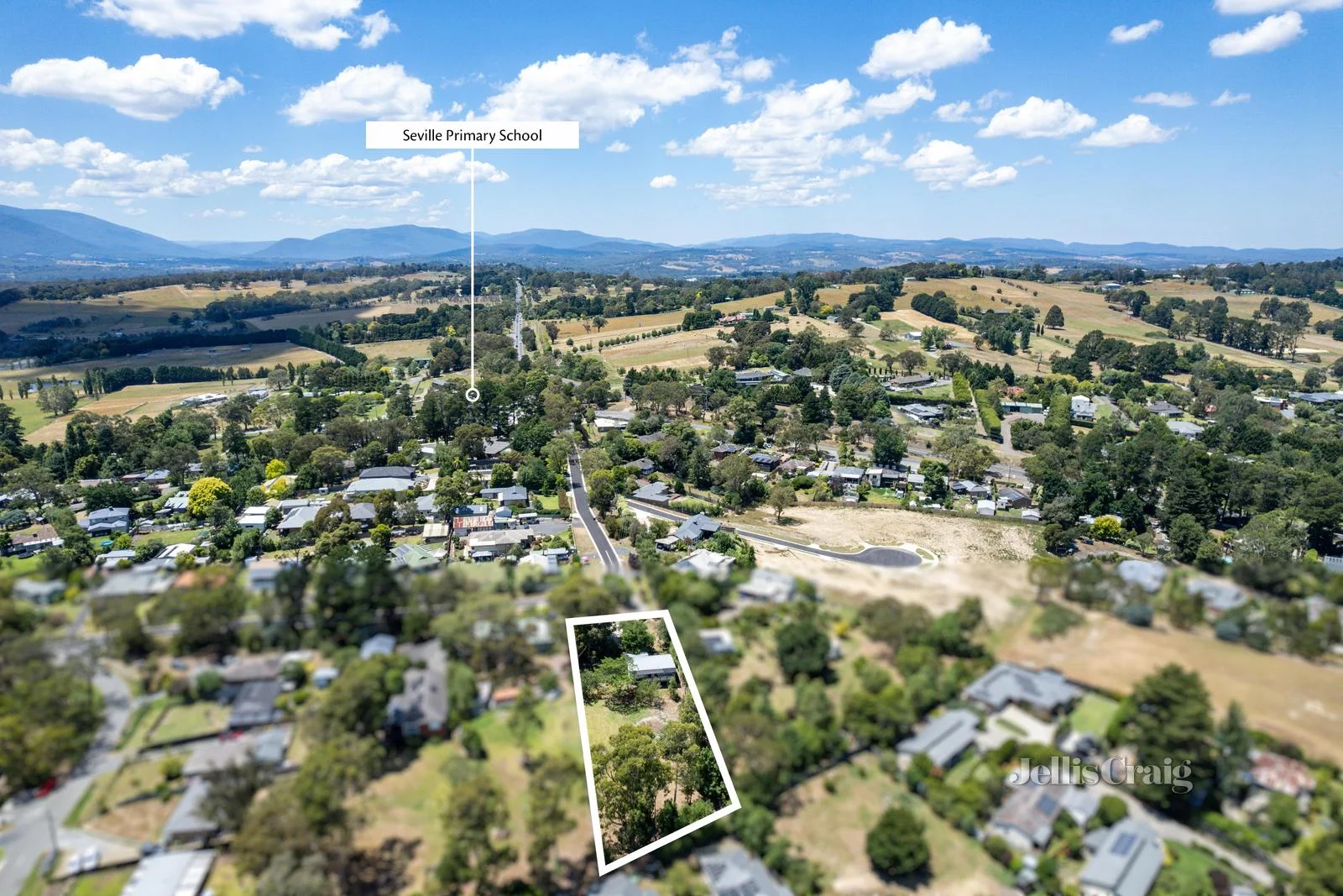 Additional image 3 of 17 School Road, Seville VIC 3139