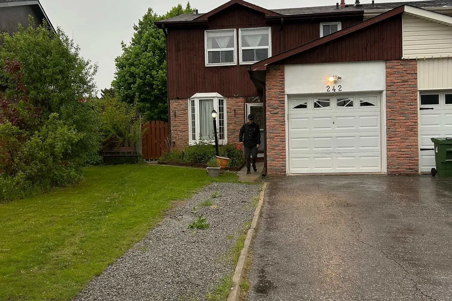 Additional image 15 of 242 Braymore Boulevard