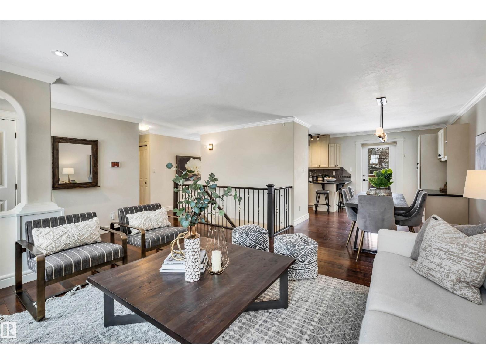 Additional image 6 of 4107 122 Street NW, Edmonton, AB, T6J1Z1