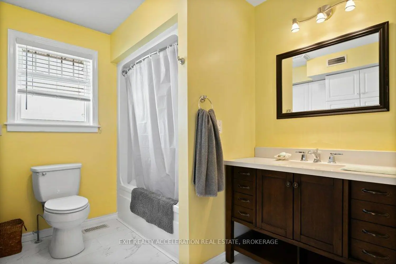 Additional image 8 of 1633 Lazier Road