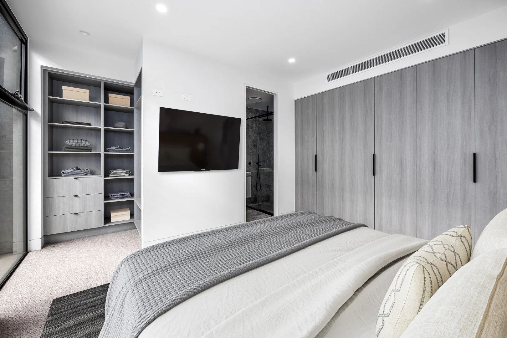 Additional image 4 of 3/243 Balaclava Road, Caulfield North VIC 3161