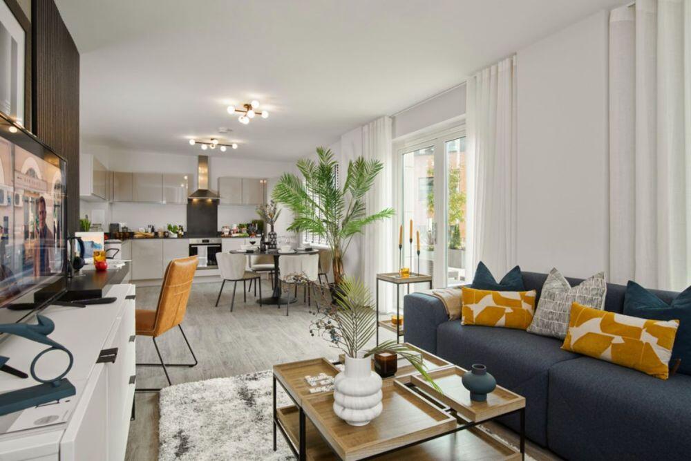 Grosvenor Road,
St. Albans,
AL1 3AE