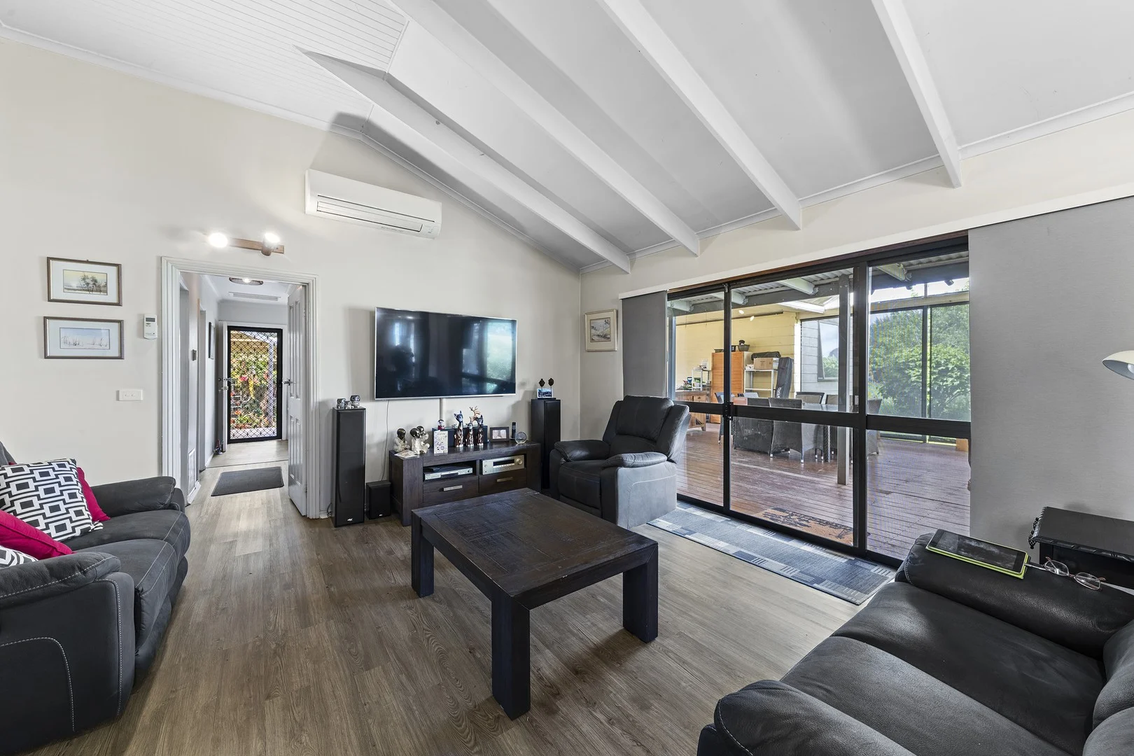 Additional image 2 of 7 Craven Crescent, Heathcote VIC 3523