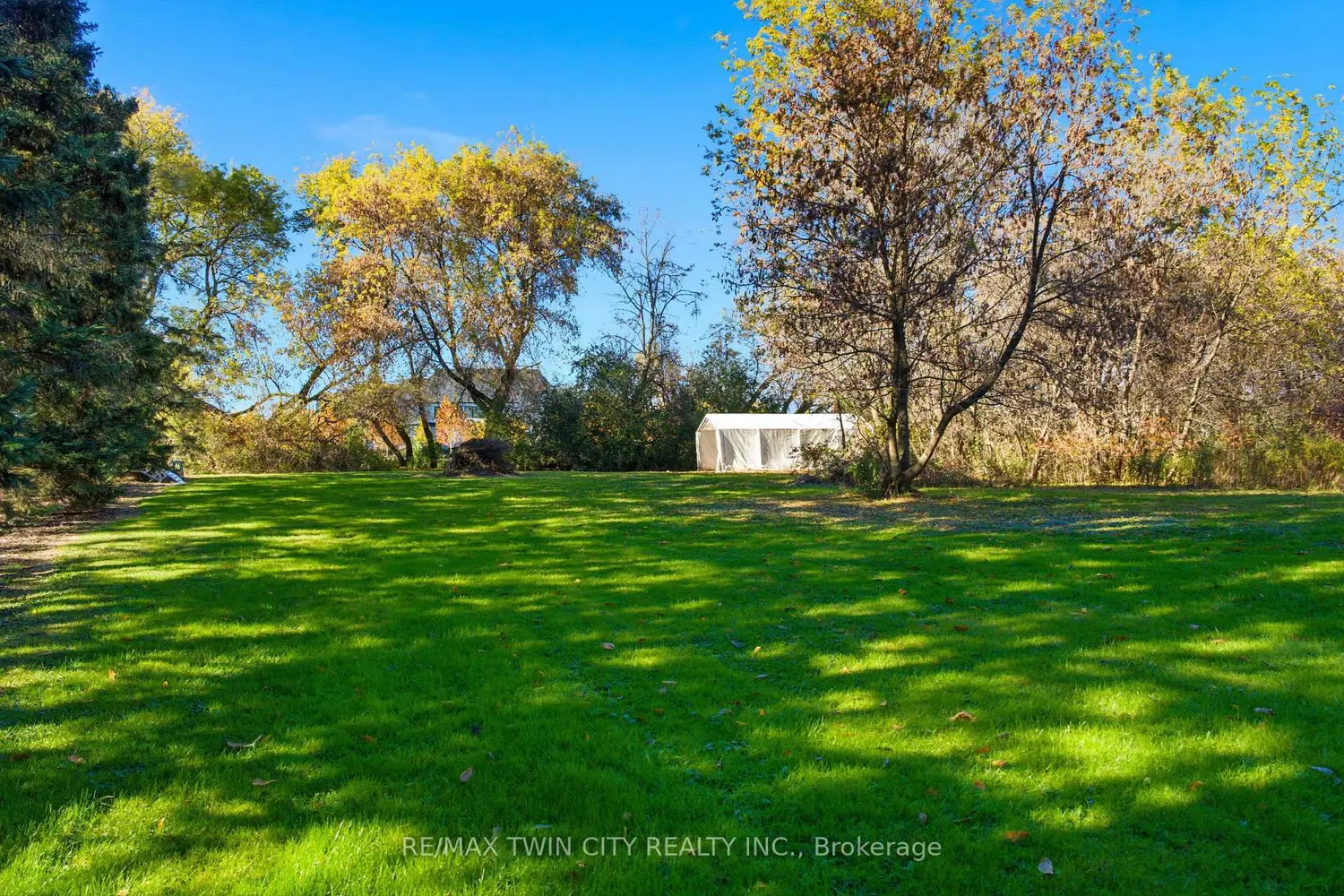 Additional image 14 of 24 River Road