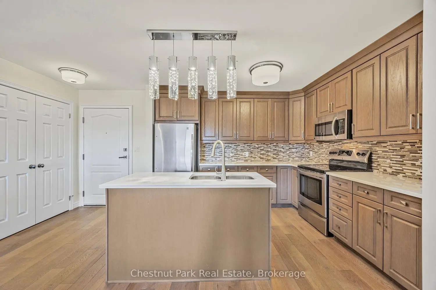 Additional image 7 of 1 Chamberlain Crescent 304