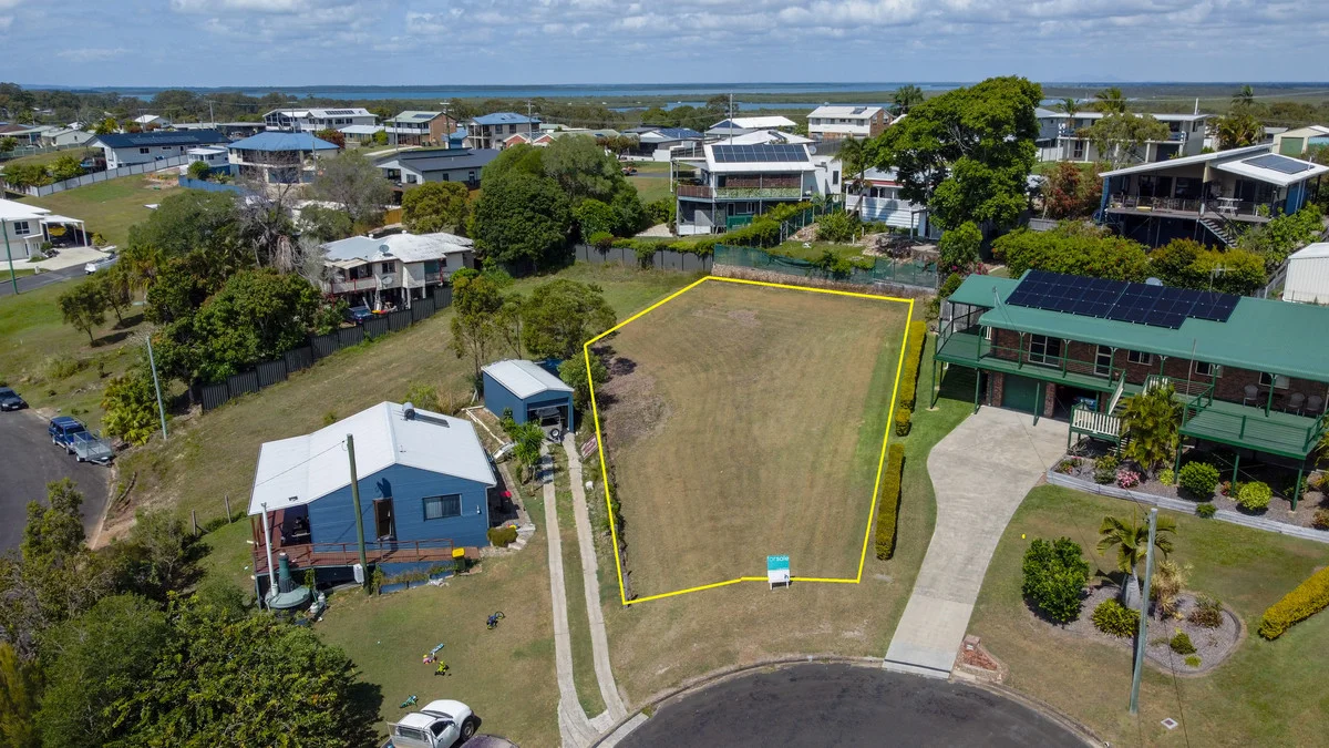 4 Tern Court, River Heads QLD 4655