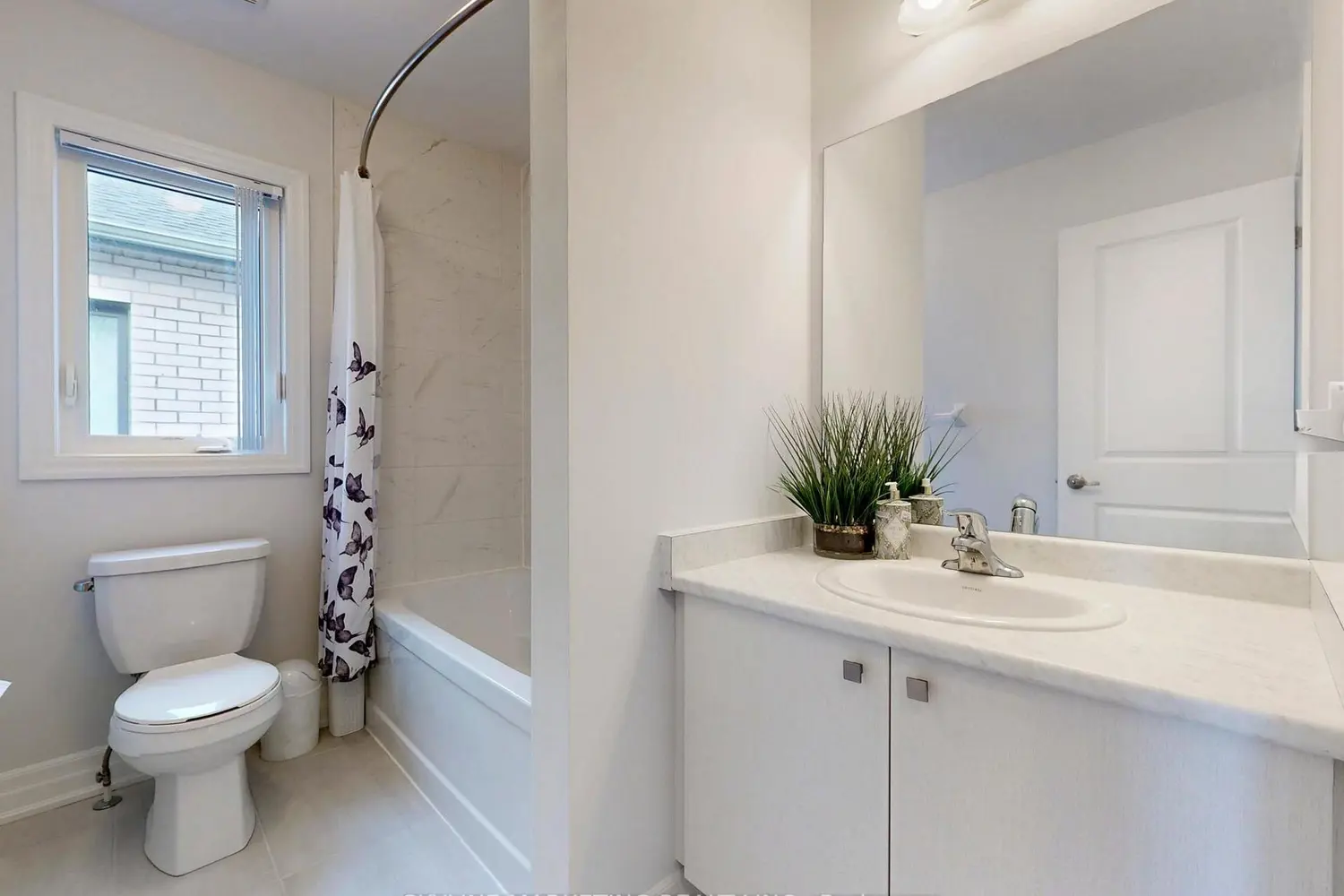 Additional image 16 of 23 Rosanne Circle