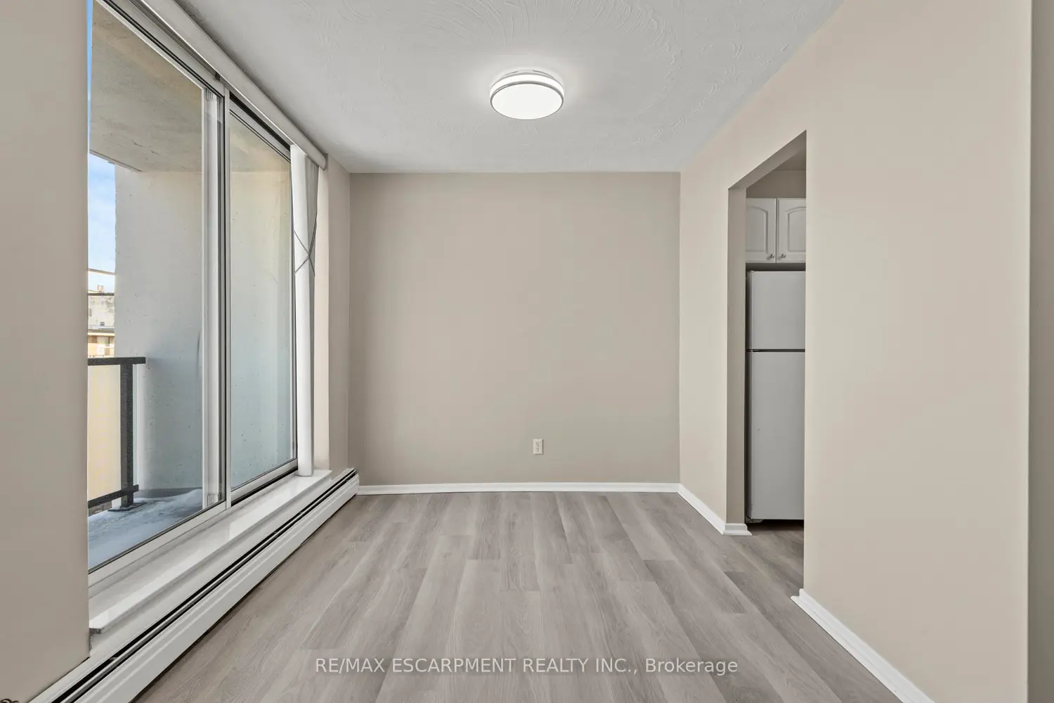 Additional image 5 of 359 Geneva Street 1004