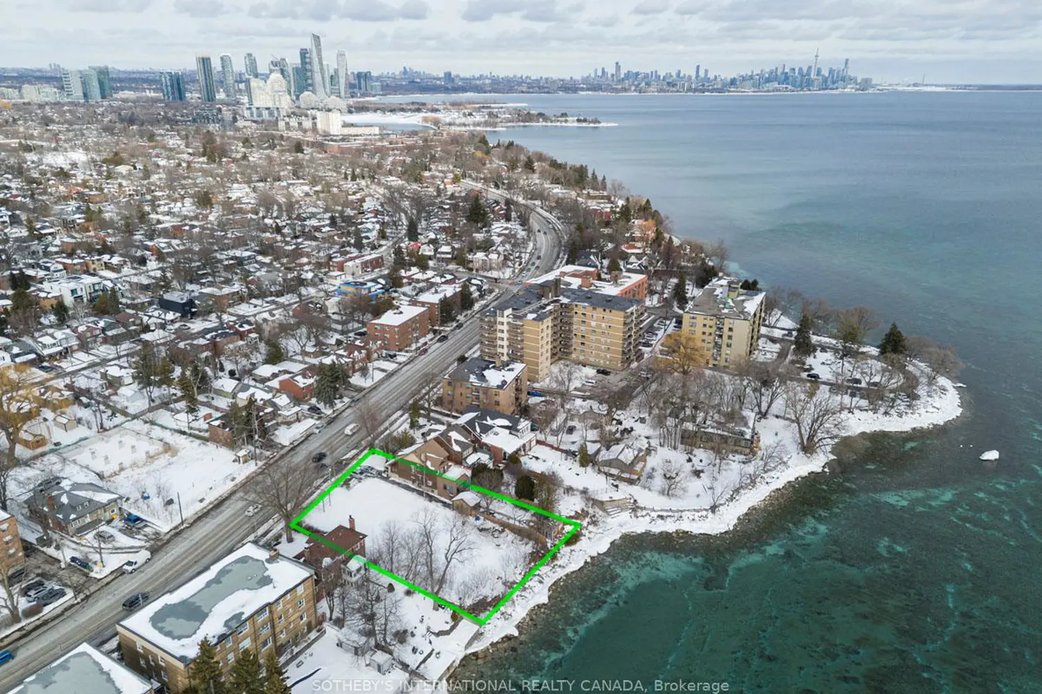 Additional image 4 of 2685 Lake Shore Boulevard