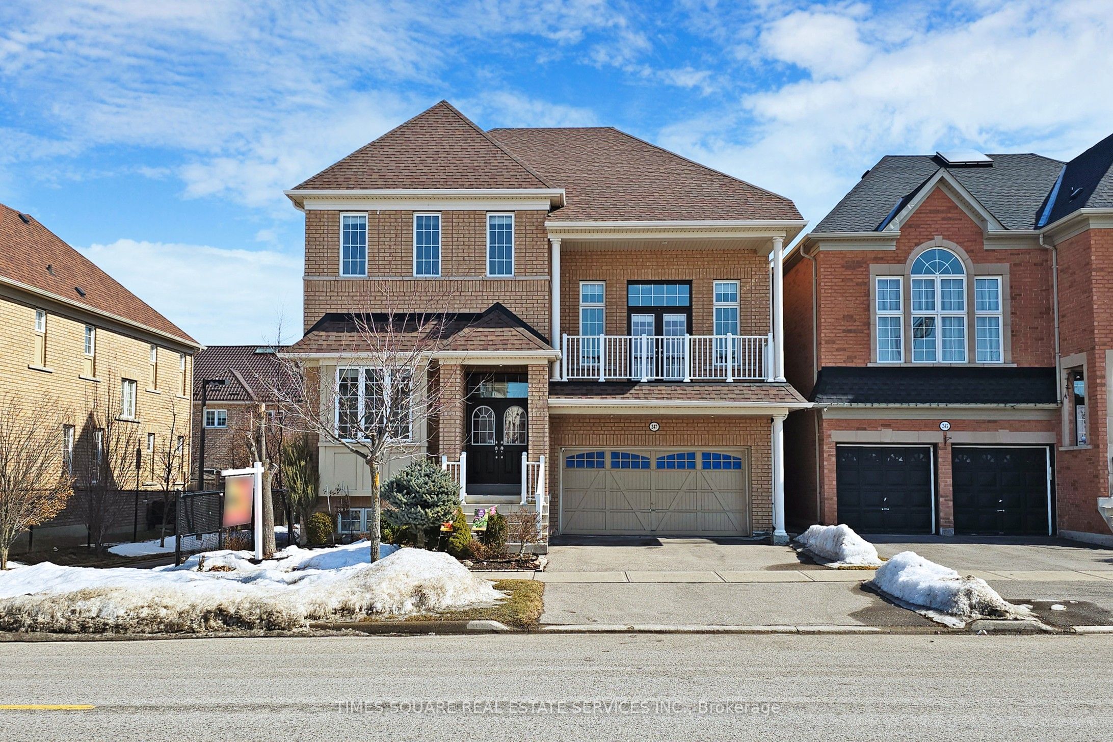 247 Selwyn Road, Richmond Hill, ON, L4E 0R4