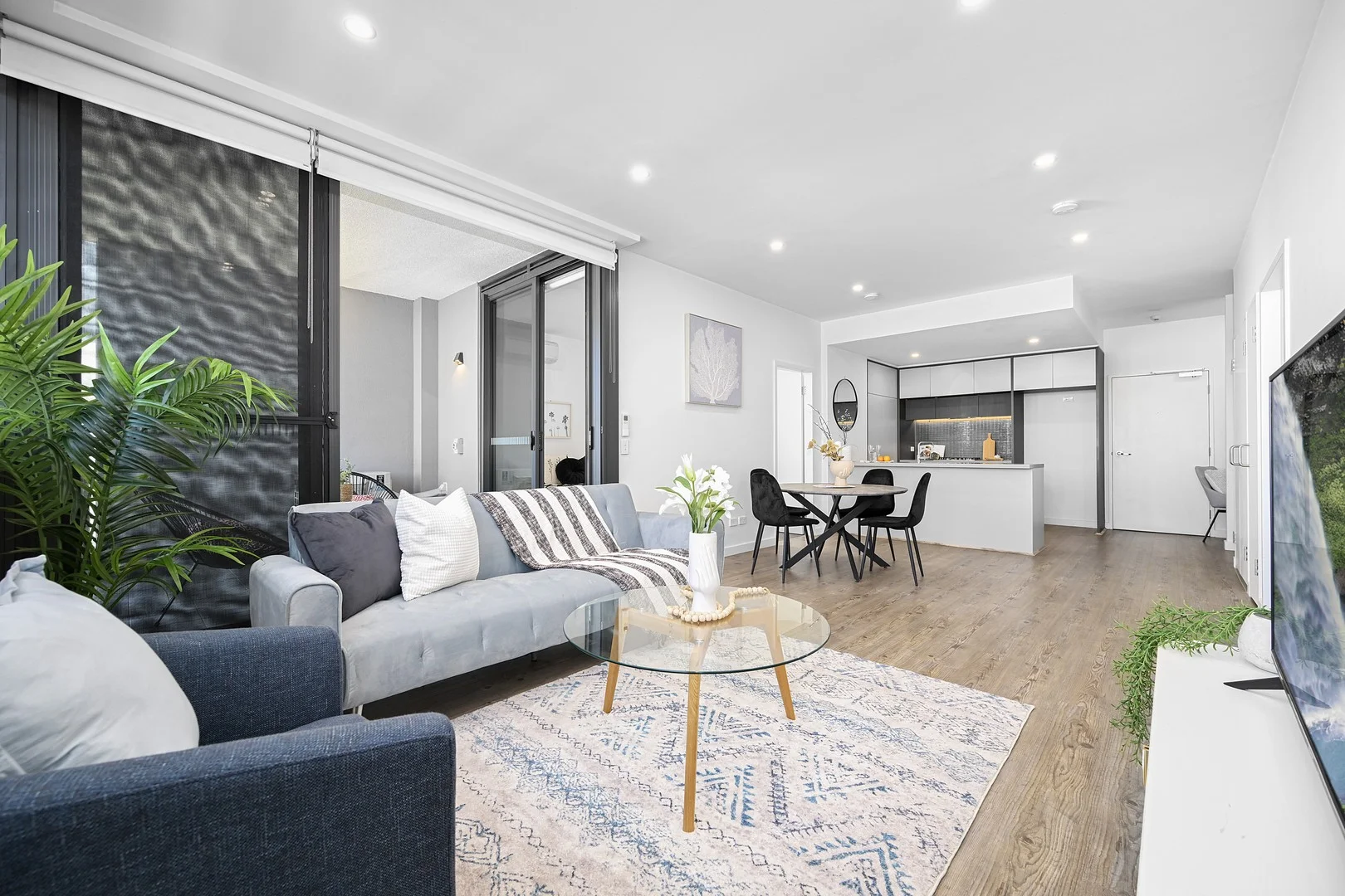 502/81B Lord Sheffield Circuit, Penrith NSW 2750