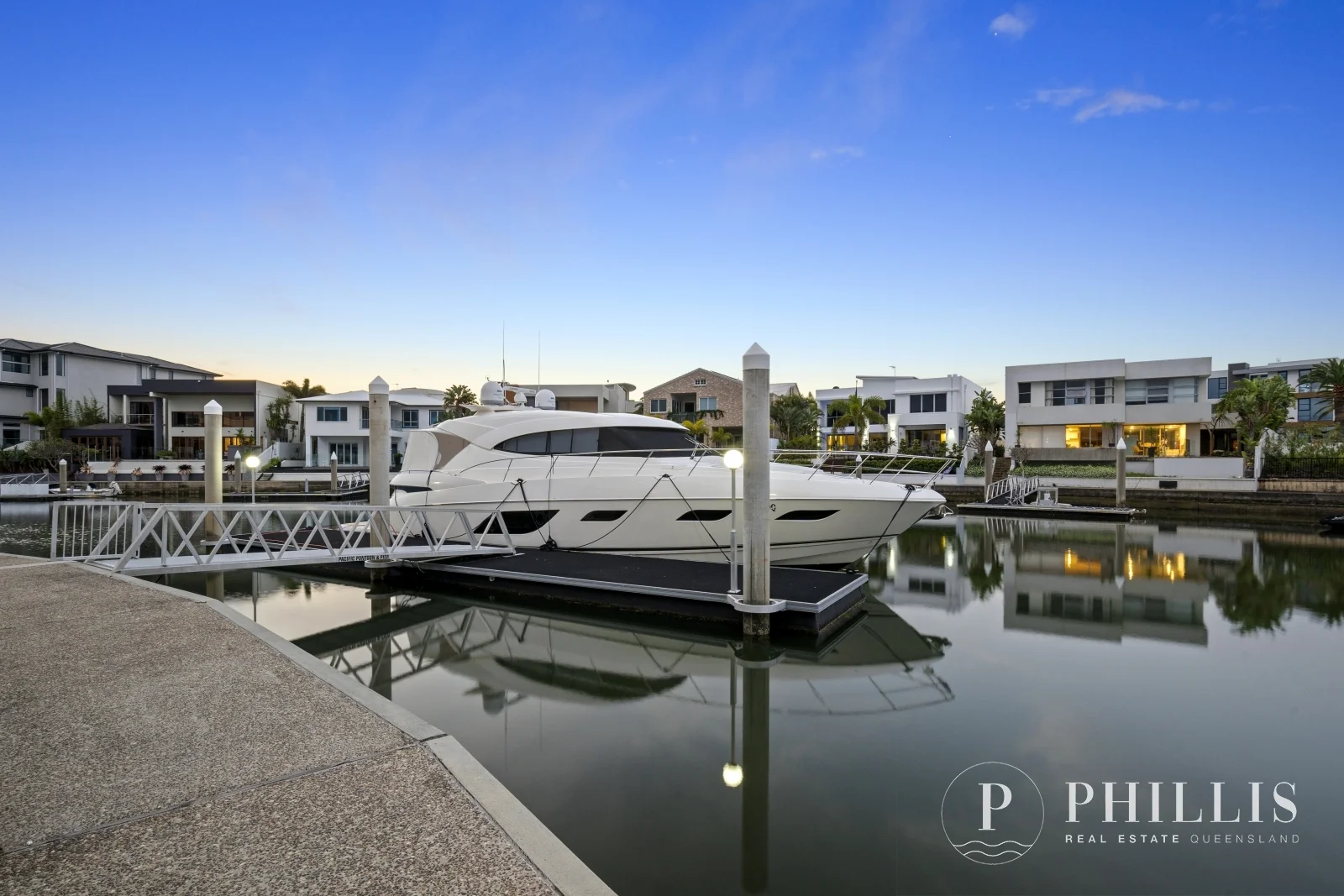 Additional image 30 of 26-28 Royal Albert Crescent, Sovereign Islands QLD 4216