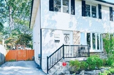 Additional image 7 of Main-3317 Carillion Avenue, Mississauga, ON, L5C 2A9