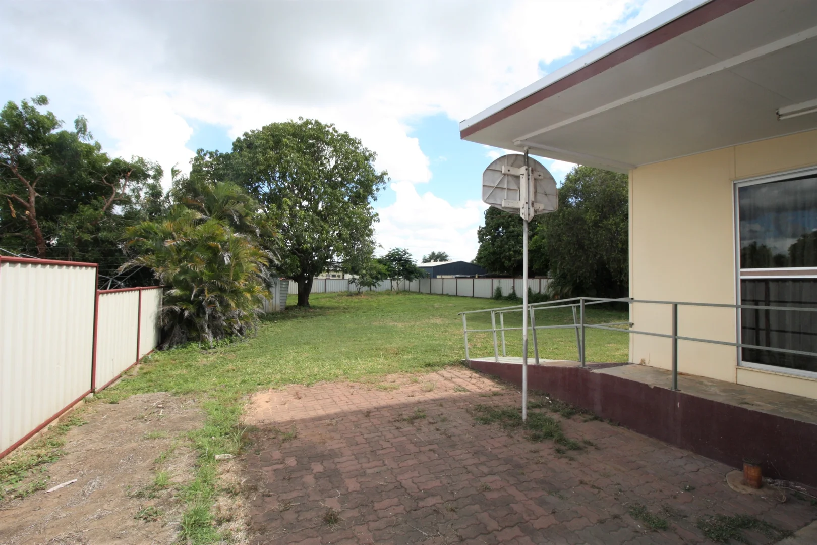 Additional image 19 of 27 Baker Street, Richmond Hill QLD 4820